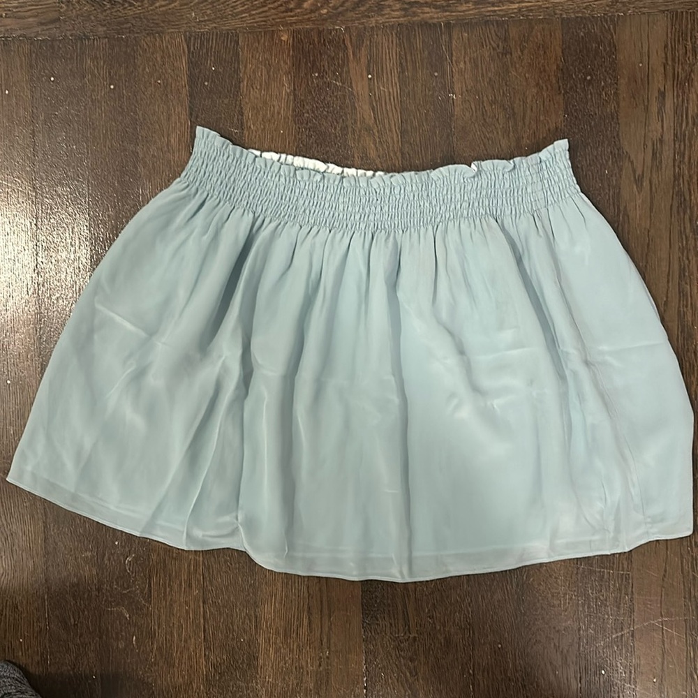 Club Monaco - medium - seafoam green elastic waistband skirt w builtin liner $99
